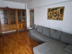 Piata Unirii metrou, Unirea Shopping Centre